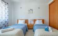 อื่นๆ 5 Bright and Comfortable 2 Bedroom Apartment in Porto de Mos by Ideal Homes