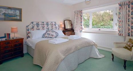 Lain-lain 2 Slade Cottage