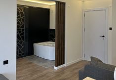 其他 7 Golden Life Suite