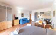 Others 2 Relaxing Cristal Blu Studio Sleeps 3