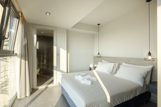 Lainnya 4 Sky-High Central Penthouse - 01