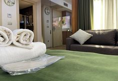 Khác 7 Elegance Suites