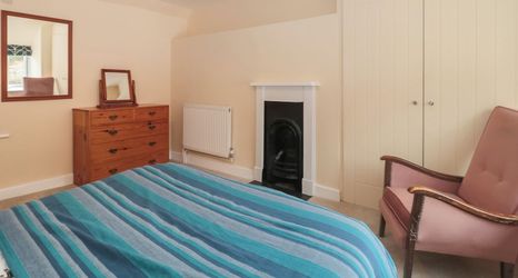 Others 2 Holly Cottage