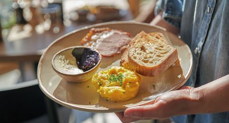 其他 2 Inn the Ground