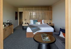 其他 3 Inn the Ground