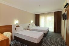 Khác Omorfi Garden Resort Hotel