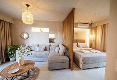 Others 6 Theros Suites