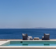Lain-lain 3 Aegean Whispers Sea Front Villa in Tinos