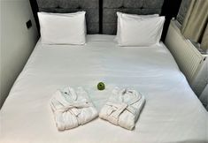 Lain-lain 4 Mates Port Hotel