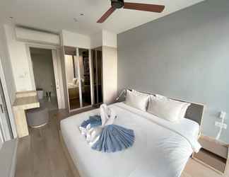 Others 2 Modern apartment at Cassia by Lofty