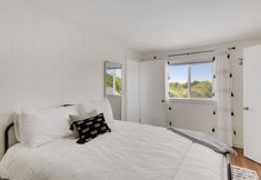 Others 5 Breakwater Resort