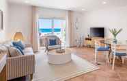 อื่นๆ 6 Beachfront Apartment Praia da Luz by Blue Diamond