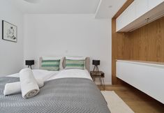 Others 7 Walońska 16 by Renters Prestige