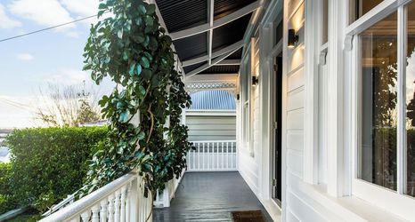 Others 2 Timeless Executive Family Home - Spa