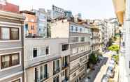 Others 4 Chic Flat w French Balcony 10 min to Galata Tower