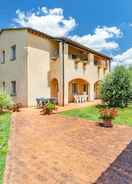 Primary image Corb,Family Apt With Pool Near Volterra