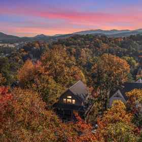 Primary image1Eagle's Landing 4 Bedroom Cabin by RedAwning,Pigeon Forge別墅