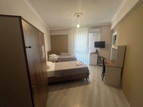 Others 4 AKS Royal Otel