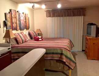 Others 2 Snowline Lodge Condo 46 - Great for Skiers and Hikers on a Budget Now has Wifi