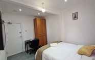 Lainnya 7 Captivating 2-bed Apartment in Ilford