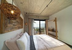 Lain-lain 7 Kikonia Art & Suites