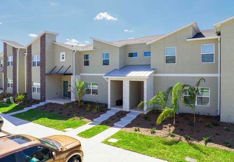 Others Splendid 4 Bd w Pool Close to Disney Champions Gate 1006