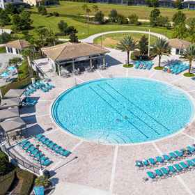 Room1美麗的四臥室帶泳池 冠軍門 1196,Calabay Palms Villa飯店