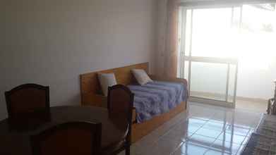 Others 4 Lovely 4-bed Apartment in Estombar