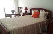 Others 7 Lovely 4-bed Apartment in Estombar