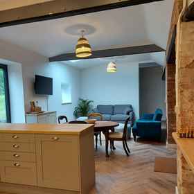 Primary image1Barn Conversion in Somerset,Haselbury Plucknett飯店