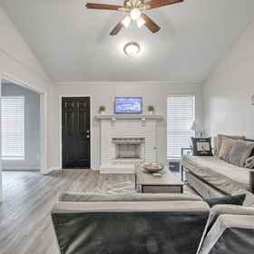 メイン イメージ 1 Tranquil Escape 3 Bedroom Home by RedAwning, Robinson Center Hotels