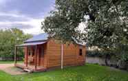 Others 2 Willunga Gallery Cabins