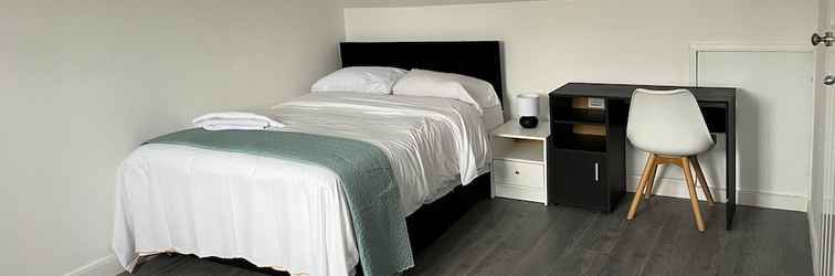 Lainnya Remarkable 1-bed Studio Apartment in Redbridge