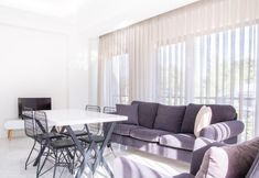 Others 5 Modern Flat w Garden 5 min to Beach in Milas