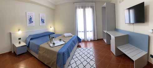 Lainnya 4 Scala dei Turchi Palace Suites