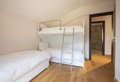 Lain-lain 5 SnowLake Suite & Apartments