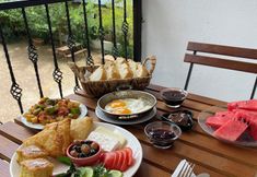 อื่นๆ 6 Aley's Home Apart