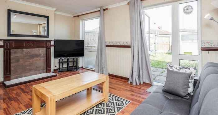 Others Cosy 3 Bedroom Home With Wifi, Parking & Garden