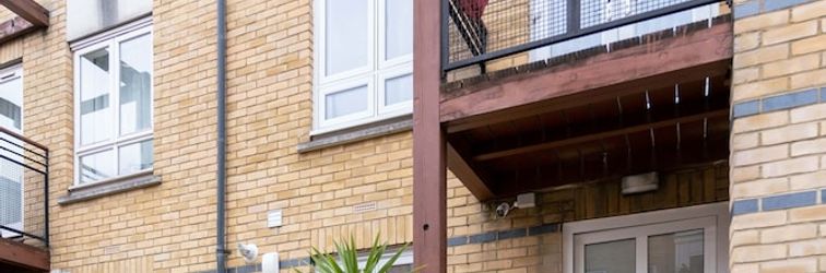 Others Luxury 5BD Guesthouse