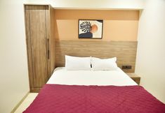 Others 5 Manoranjan Enclave