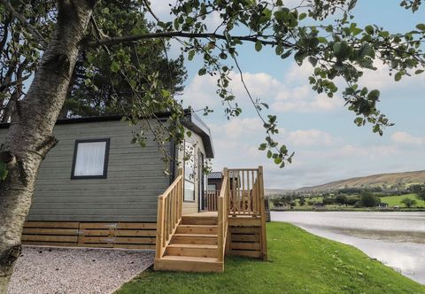 기타 Astoria Lodge