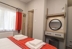 기타 4 Astoria Lodge