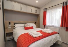 기타 3 Astoria Lodge