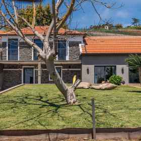 Primary image1鄉村度假 - Casinha dos Canhas,Beachside Square飯店