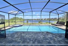 其他 Balmoral Resort-200kb 6 Bedroom Home by RedAwning