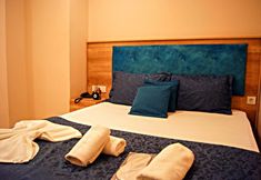 Lainnya 7 Destinia Pera