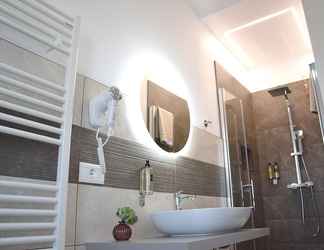 Lain-lain 2 CORTE REALE Luxury B&B