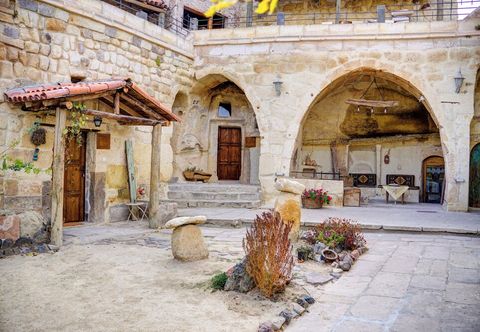 อื่นๆ Gibos Cave Hotel