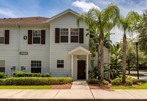 Others 4 Bedrooms S / Lucaya Village Townhouse by RedAwning