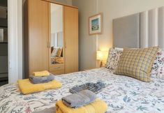 Lain-lain 3 The Outlook